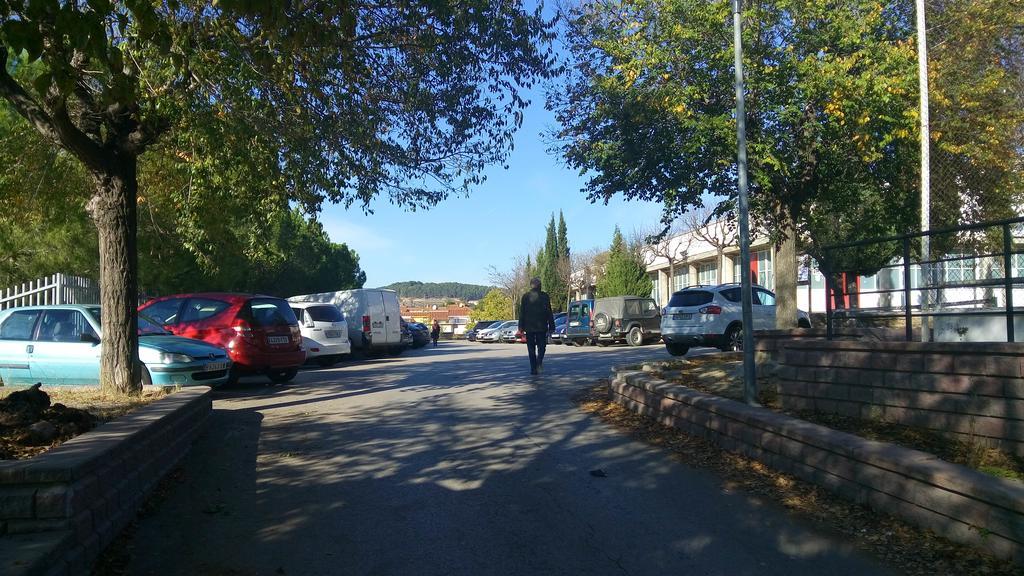 Hostal Sant Sadurni Sant Sadurní dʼAnoia Dış mekan fotoğraf